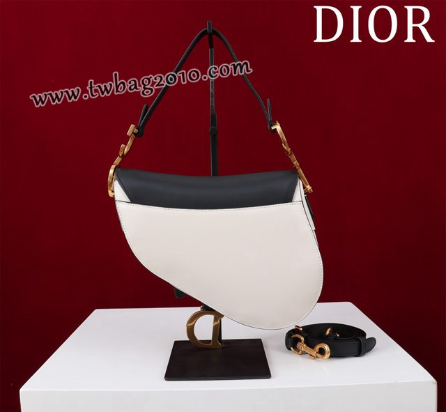 Dior专柜新款迪奥高仿原单拼色牛皮经典马鞍包 djfk1659
